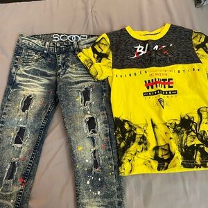 Boys jeans never worn size 5T and shirt is a 4T. Excellent condition.